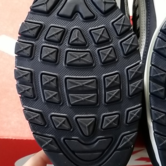 ✔Authentic Nike Air Max 98✔ - Picture 11 of 16